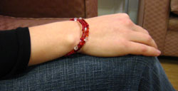 make a bead bracelet finished